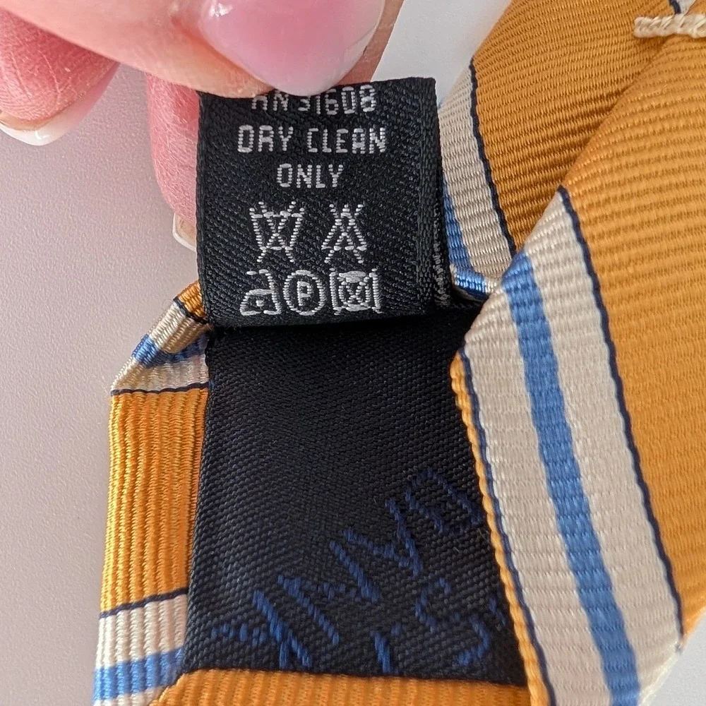Jos. A. Bank Necktie Yellow Striped Executive Collection Silk Tie Preppy Classic